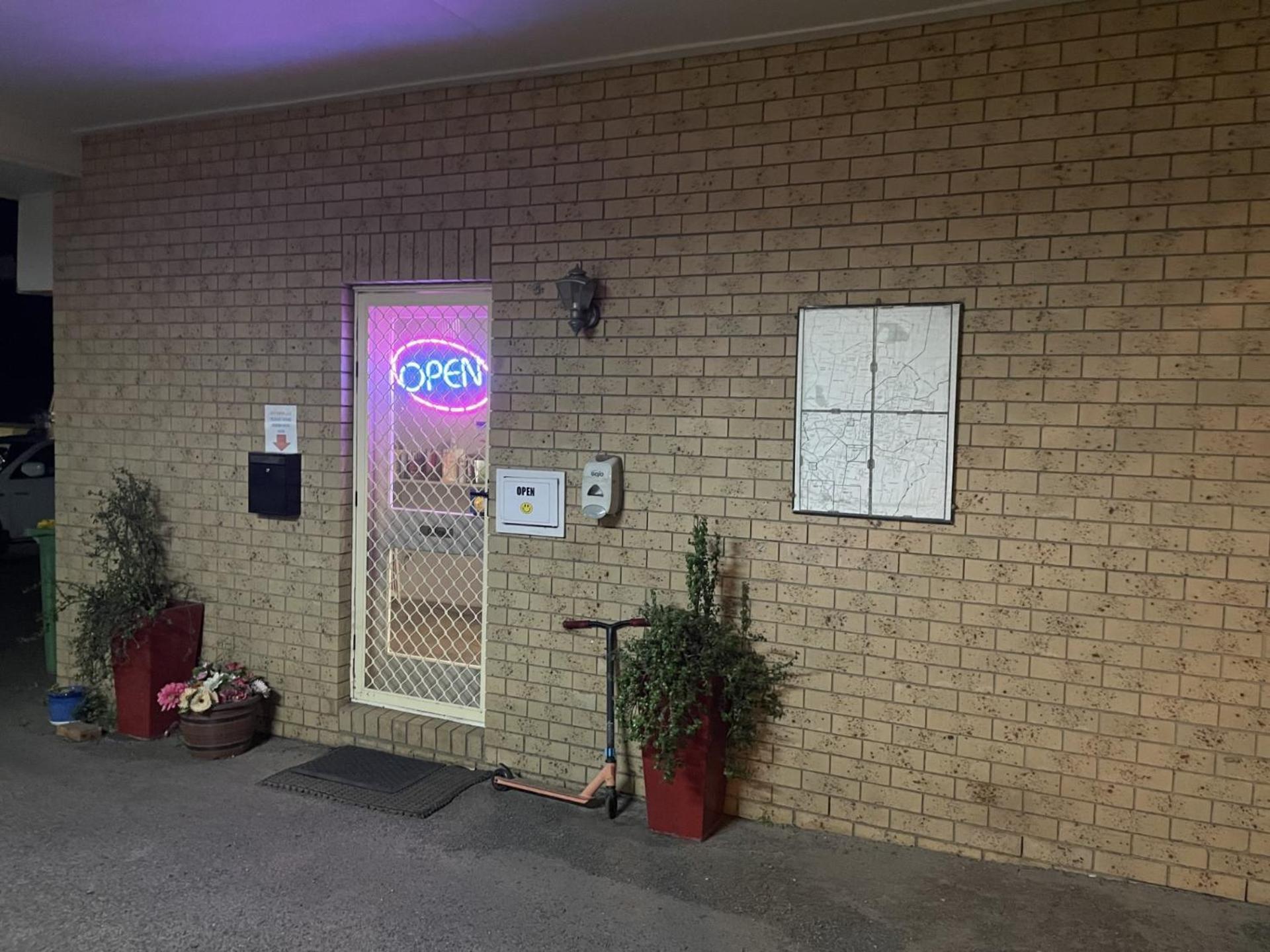 Hatton Vale Motel Экстерьер фото